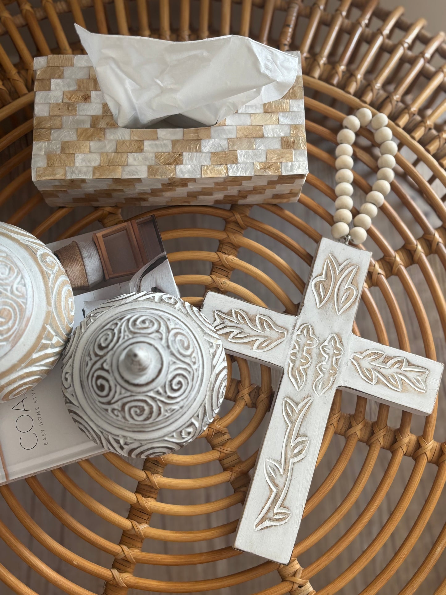 Soho Capiz Tissue Box | Check White & Natural