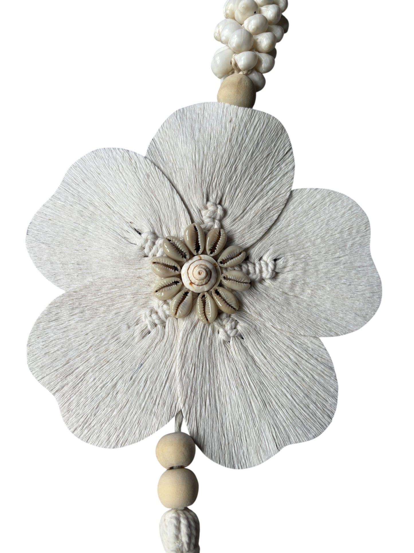 Frangipani & Cowrie Shell Tassel | Natural