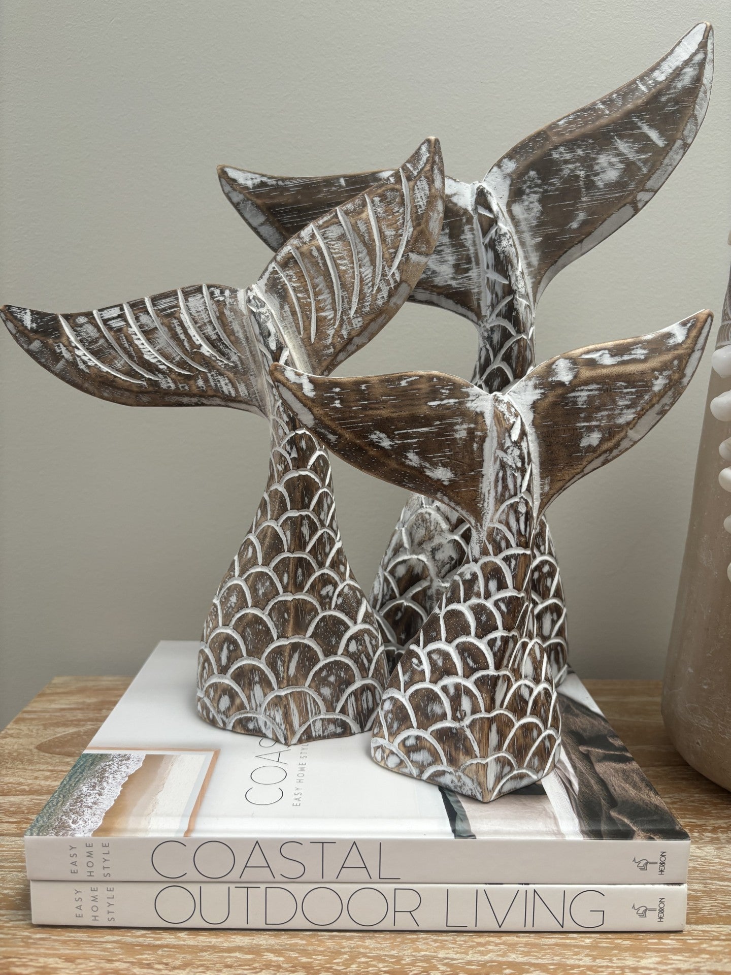 Whale Tail | Brown | 3 Sizes Available